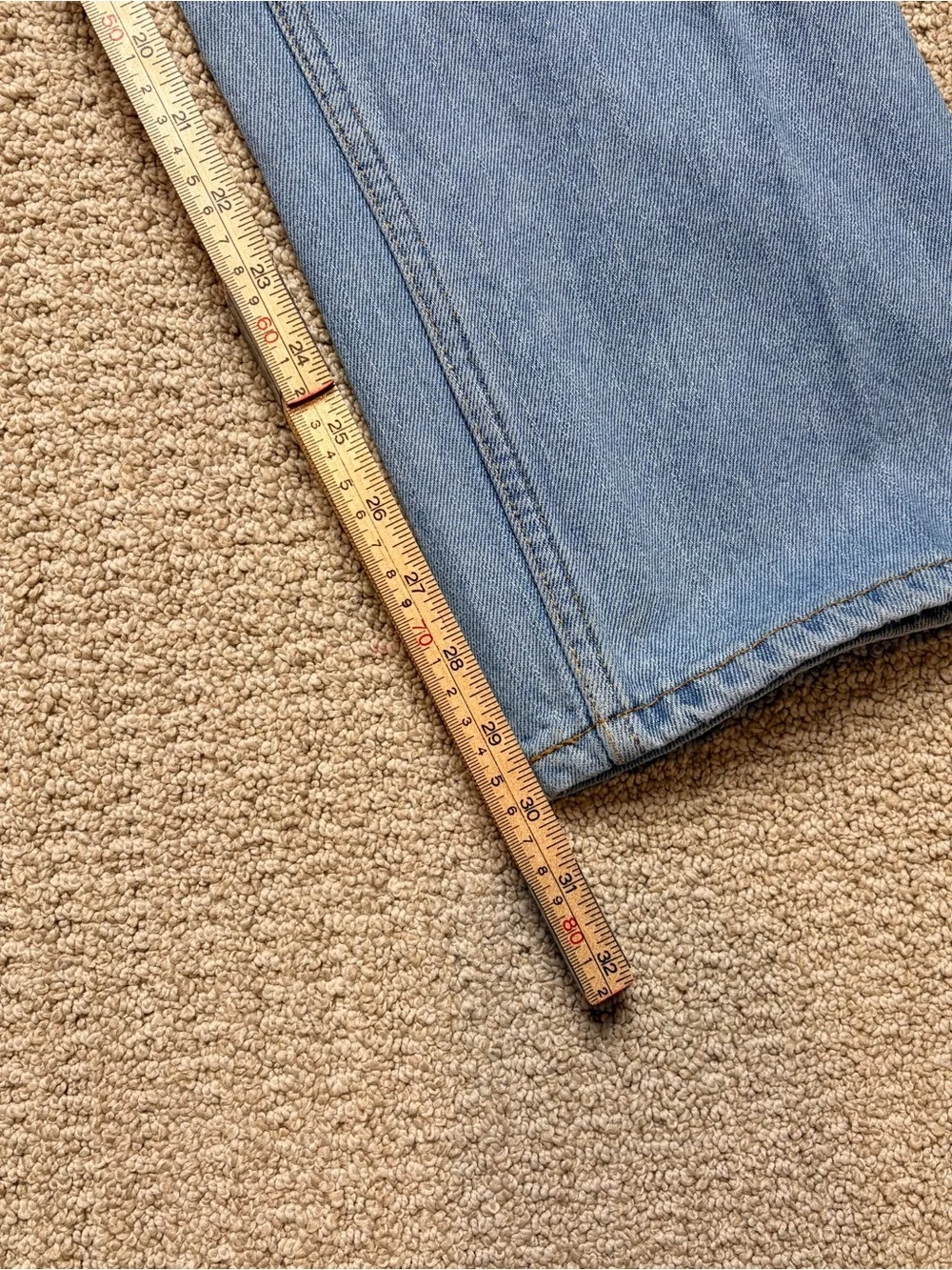 Vintage Y2K Levi's 505 Men's 36x32 Straight‎ Fit Jeans Light Wash Denim